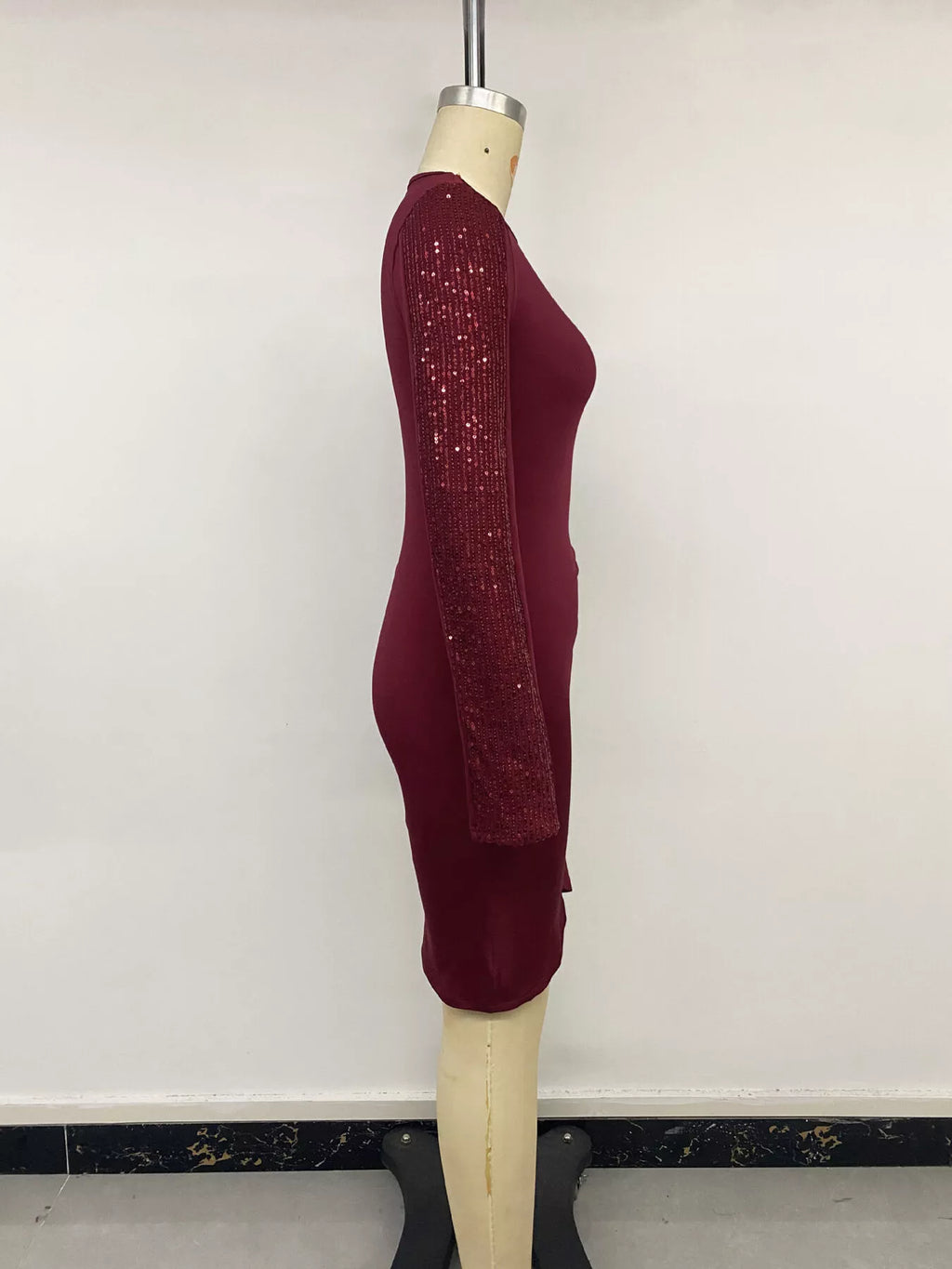 Luna Allure - Burgundy - Date Night - Code Elegance