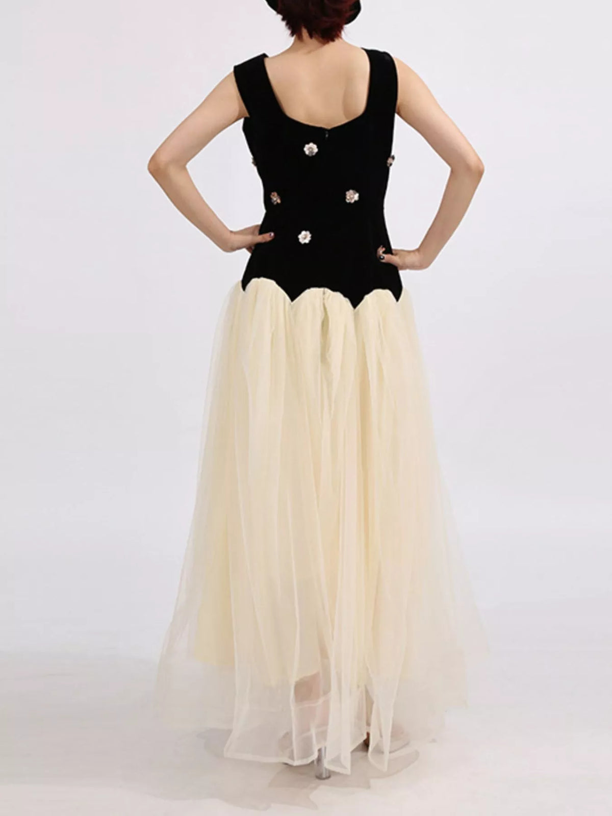 Amalfi Breeze - Black - Vacation - Code Elegance