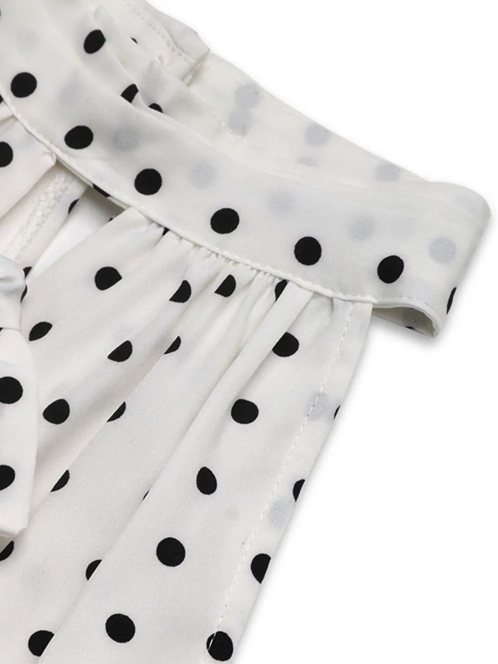 Mila Poise - White - Everyday Elegance - Code Elegance