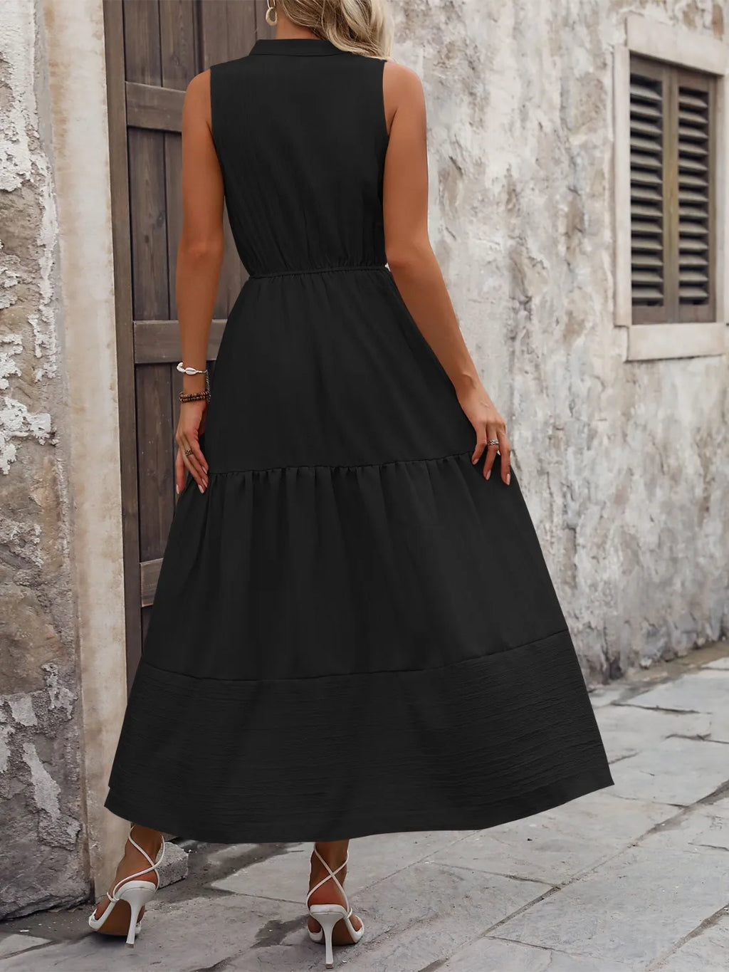 Santorini Breeze - Light Blue, Green, Black - Vacation - Code Elegance