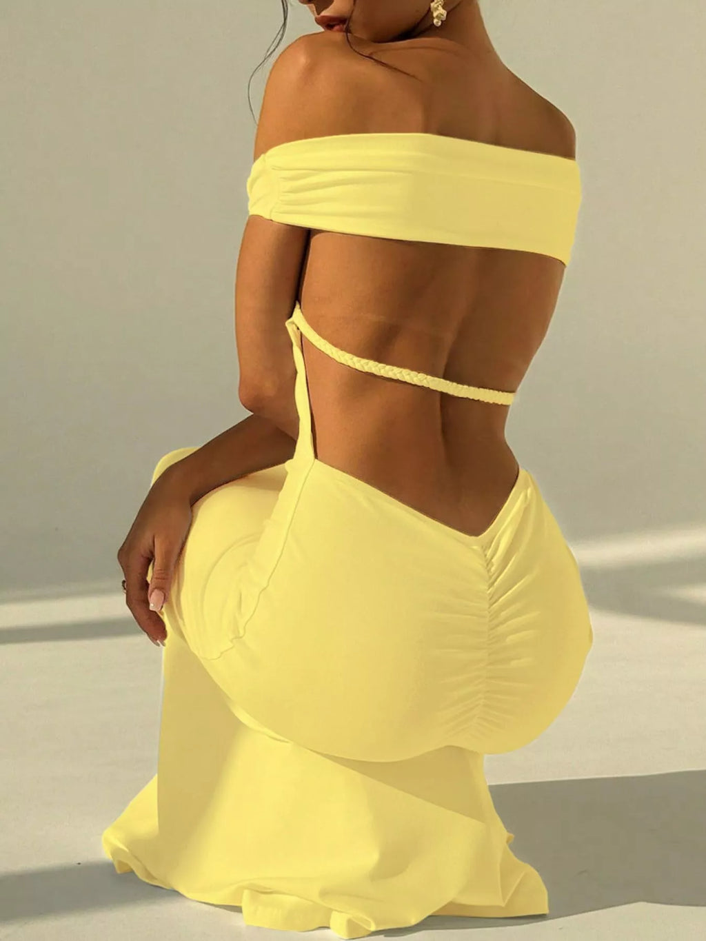 Aurelia Grace - Yellow, White, Black, Red - Special Occasions - Code Elegance