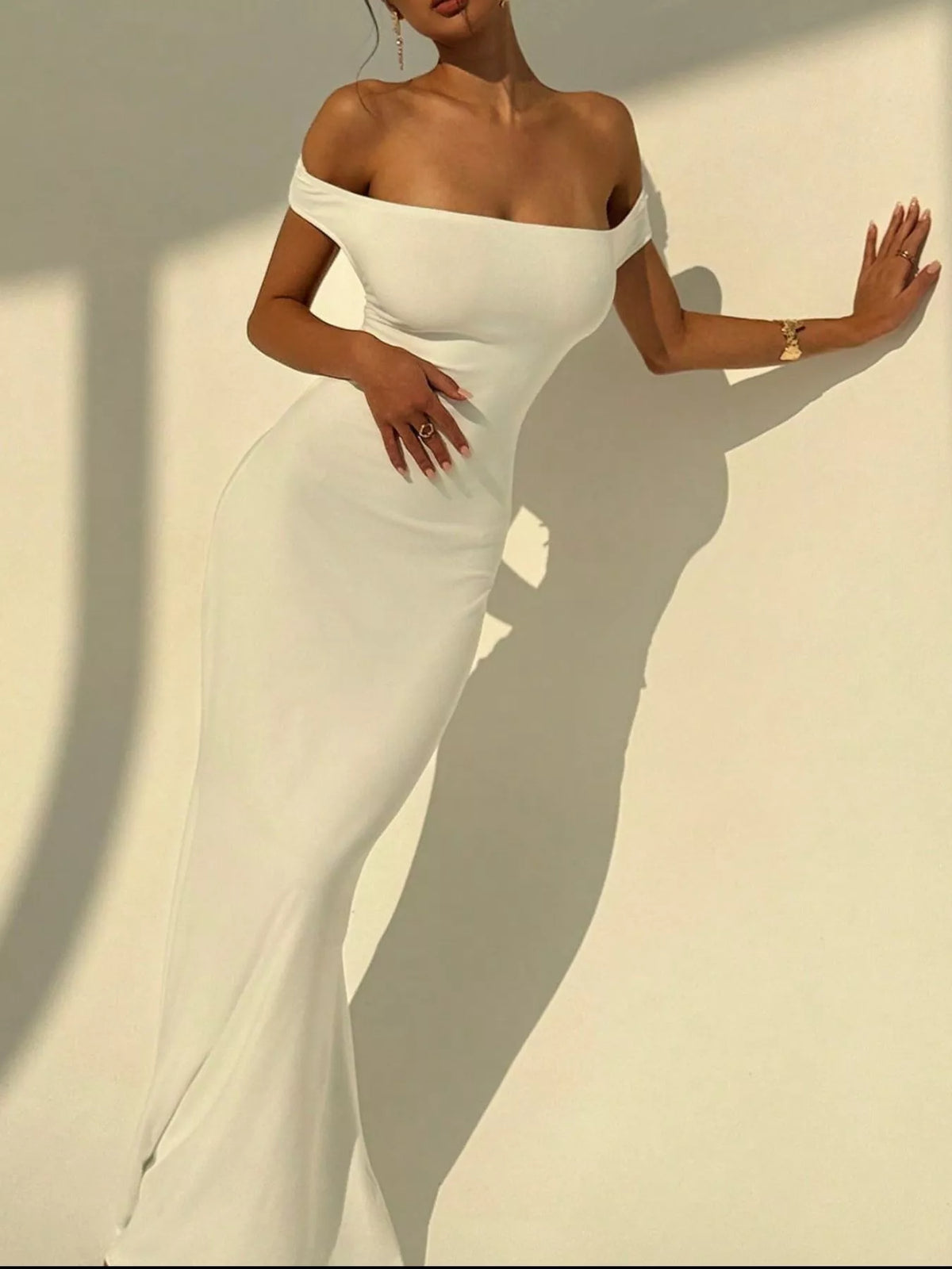 Aurelia Grace - Yellow, White, Black, Red - Special Occasions - Code Elegance
