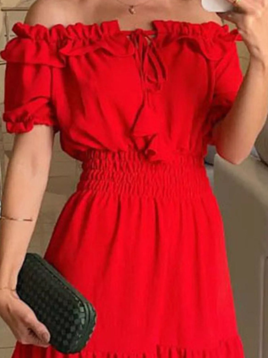 Amelia Poise - Green, Red, Rose Red - Everyday Elegance - Code Elegance