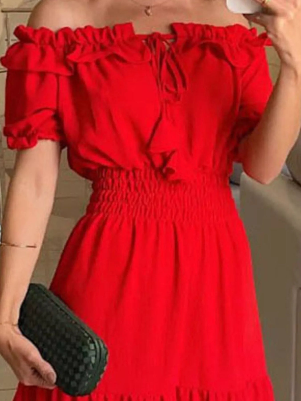 Amelia Poise - Green, Red, Rose Red - Everyday Elegance - Code Elegance