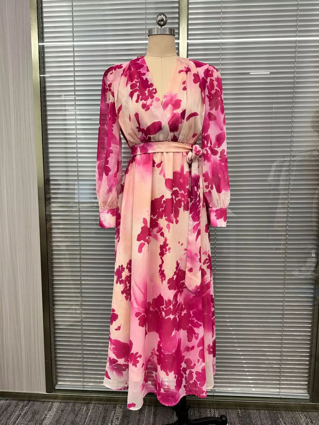 Sienna Breeze - Hot Pink - Vacation - Code Elegance